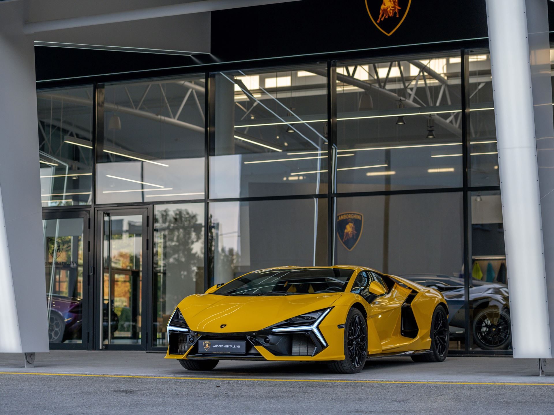 Lamborghini Tallinn'S New Showroom Pairs A Choir, A Diablo, And The Urus Se To Sell Its Hybrid Future 21 Lamborghini tallinn new showroom opening draft 8ddb7f60 exterior 010