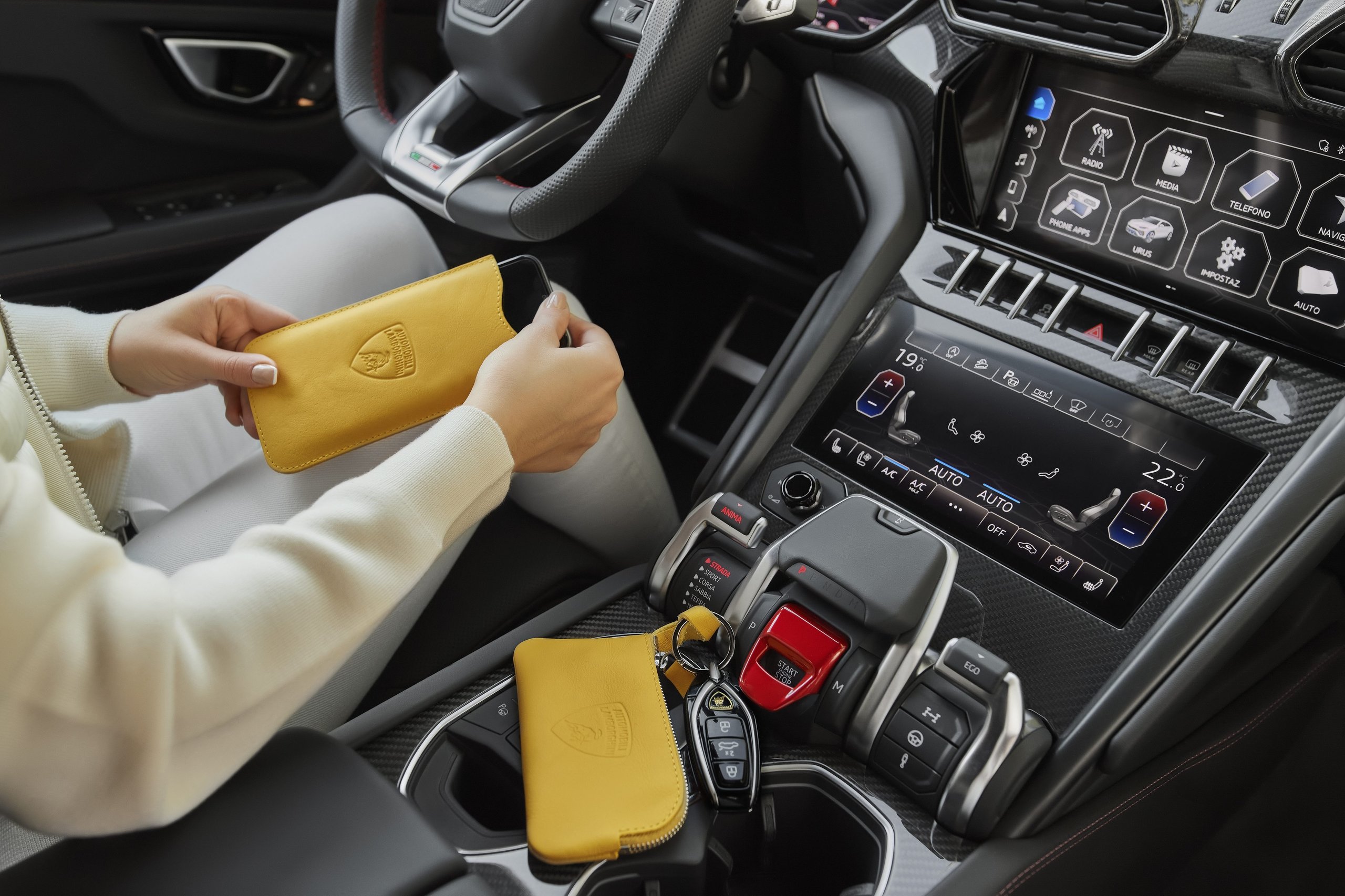 Lamborghini'S Upcycled Leather Project Turns Supercar Factory Scraps Into Covetable Accessories 21 Lamborghini upcycled leather goods cartiera draft be0fec53 lifestyle 010 scaled