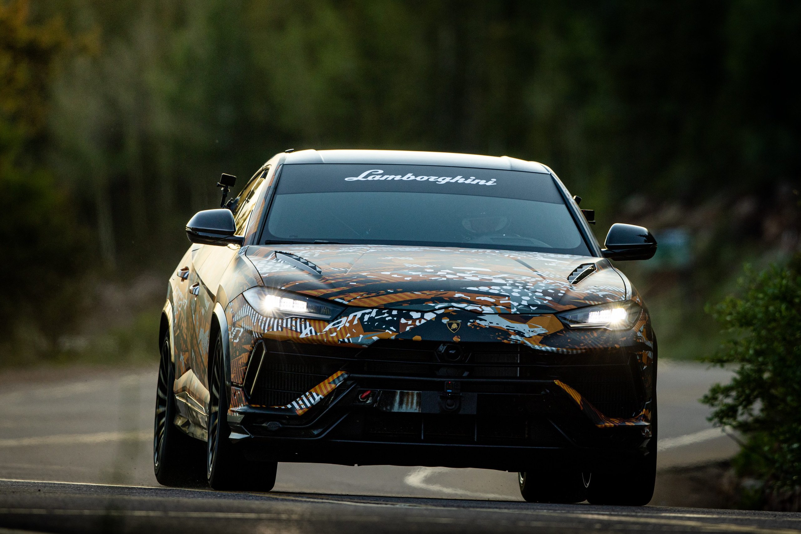 A Camouflaged Urus Just Demolished The Pikes Peak Suv Record By 17 Seconds 17 Lamborghini urus pikes peak suv record draft 0aa3bded exterior 008 scaled