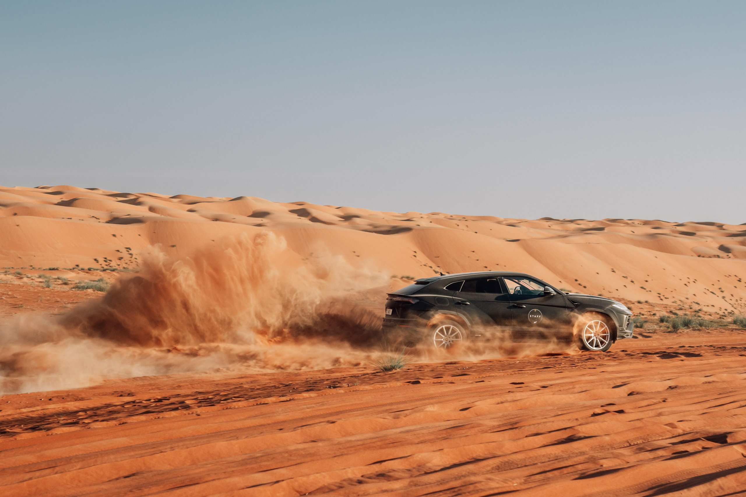 Lamborghini urus s esperienza avventura oman draft 74df5287 action 006 scaled