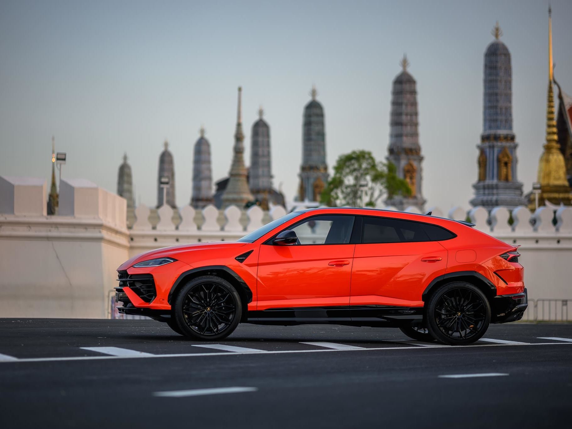 Lamborghini Brings The 800 Cv Urus Se To Bangkok, Pairing Plug-In Hybrid Power With Southeast Asian Ambition 23 Lamborghini urus se bangkok launch draft 0ac8c1f8 exterior 011