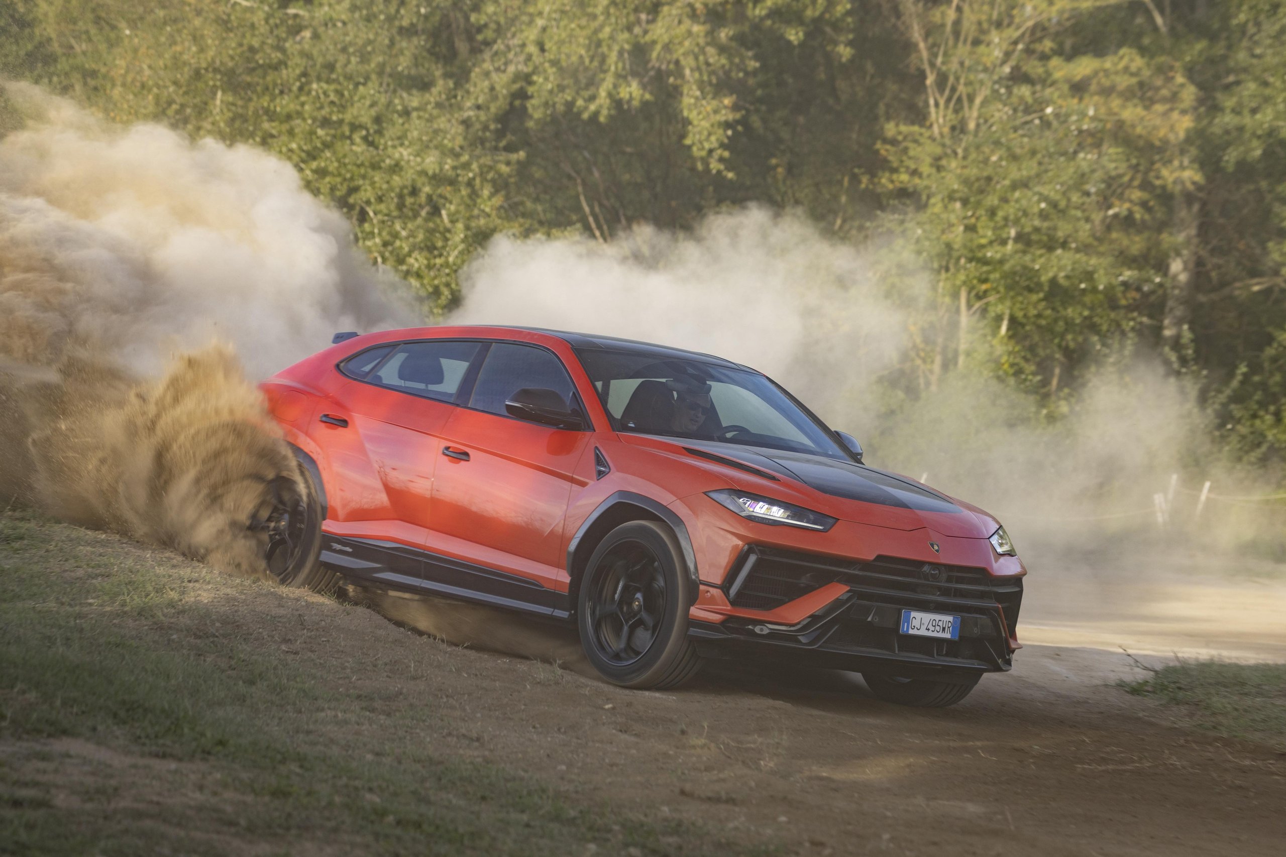 From Rambo Lambo To 800 Cv Hybrid: How Lamborghini Spent Half A Century Building The World'S Most Extreme Suv 13 Lamborghini urus se super suv evolution draft 4b3ee32e action 006 scaled