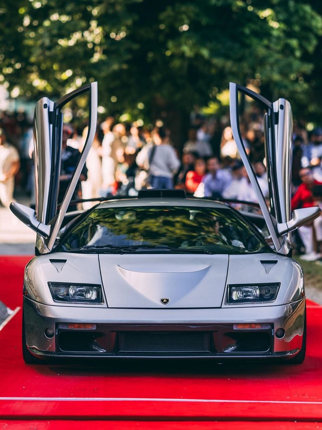 Two Trophies, Four V12s: Lamborghini's Strongest Villa d'Este Showing in Years