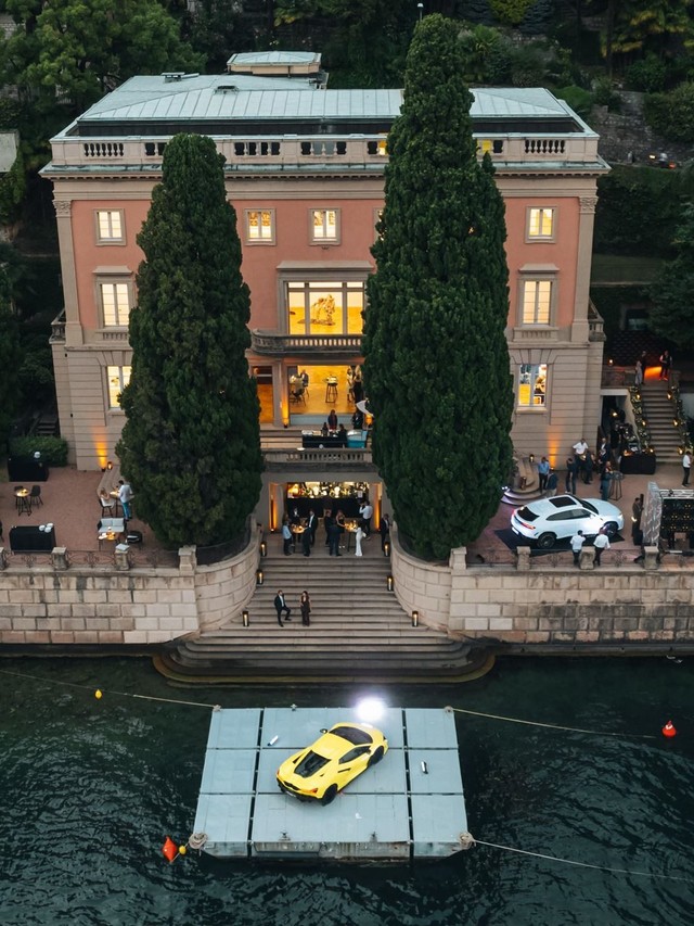 Lamborghini Launched the Urus SE on the Shores of Lake Lugano