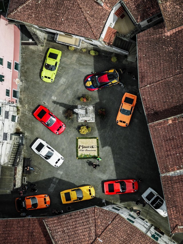 Twenty Miuras, 500 Kilometers, and One Fenomeno Roadster: Inside Lamborghini's 2026 Polo Storico Giro