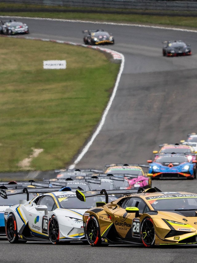 Leitch Sells a Dummy at Nürburgring for Leipert's First Overall Super Trofeo Win
