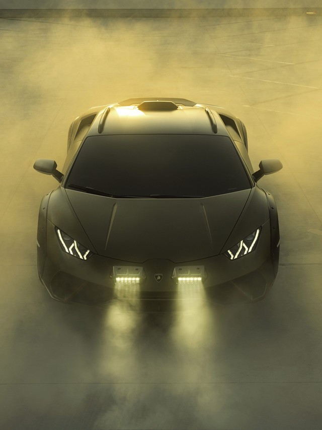 Huracán Sterrato: Lamborghini's V10 Off-Road Supercar Breaks Cover