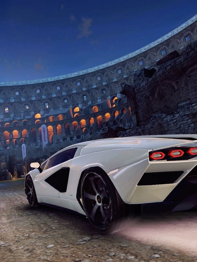Lamborghini Built a Global Tournament Around the Countach LPI 800-4 in Asphalt 9