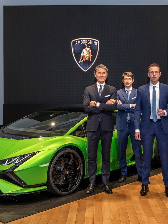 Huracán Tecnica in New York: Why Lamborghini's V10 Sweet Spot Matters More Than Its Spec Sheet