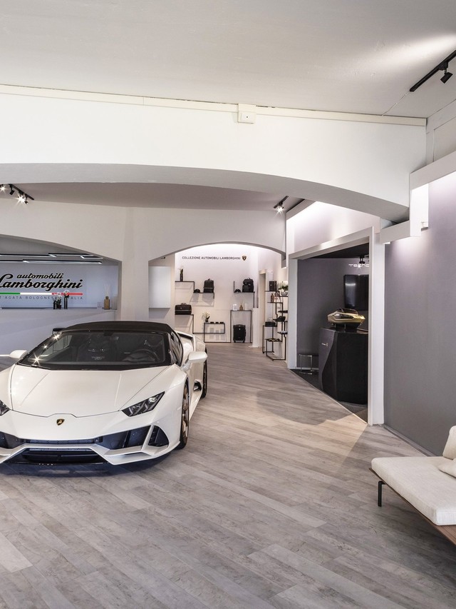 Inside Lamborghini's Porto Cervo Lounge: A Sardinian Showroom That Sells a Lifestyle