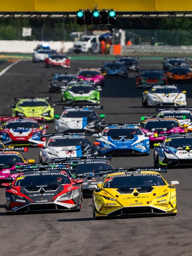 Spa's Super Trofeo Round Reshuffles the Pro Championship as the Huracán V10 Enters Its Final Act