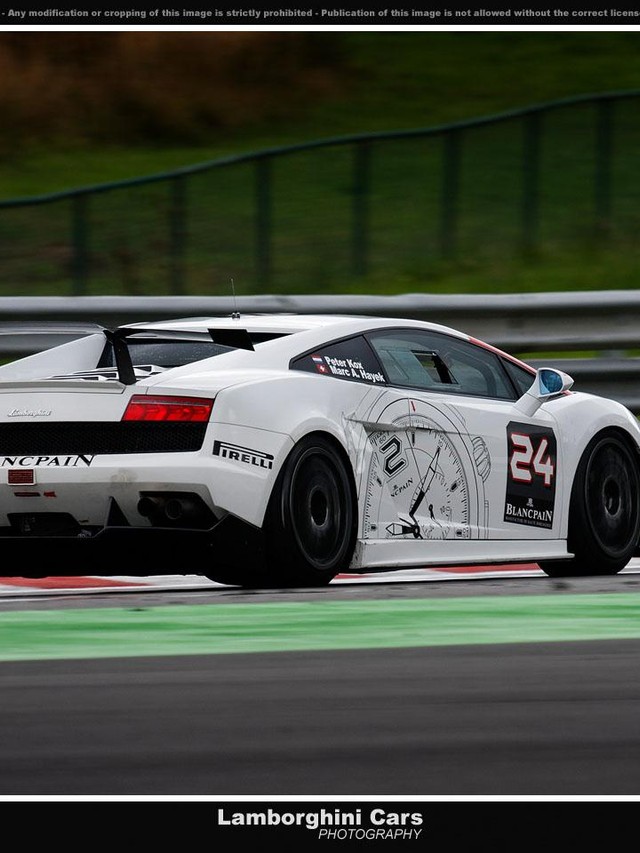 How a Perfectly Timed Pit Stop Handed VS Racing Their First Super Trofeo Europe Win at Spa