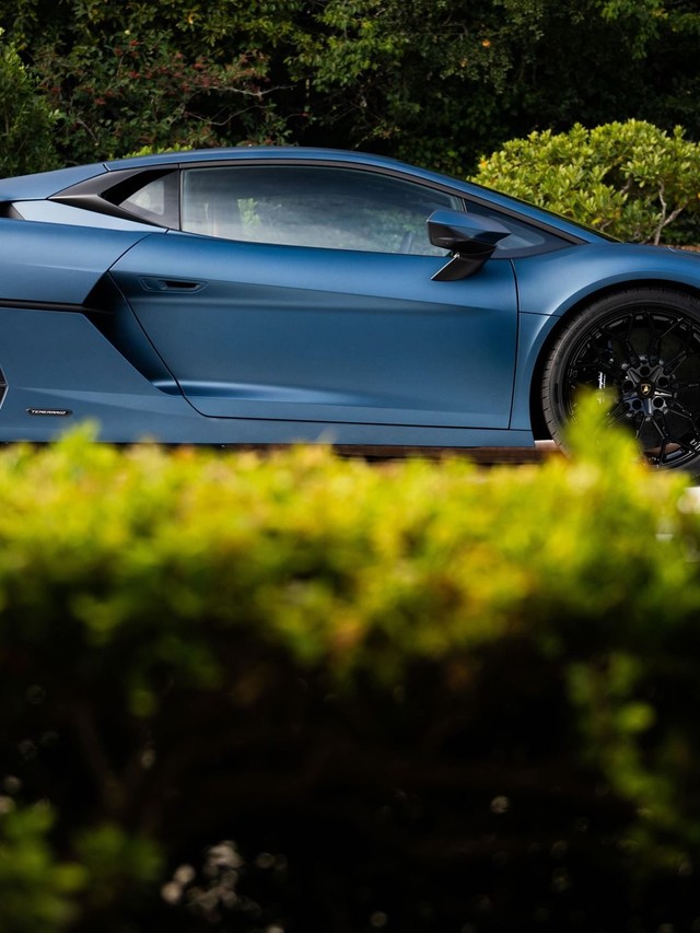 Lamborghini Staged Its Hybrid Future Around the Temerario at Monterey Car Week
