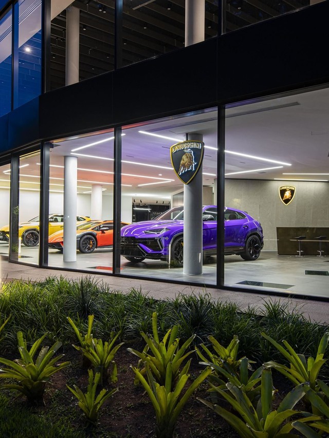 Lamborghini Opens Its First São Paulo Showroom with the Sterrato's South American Debut