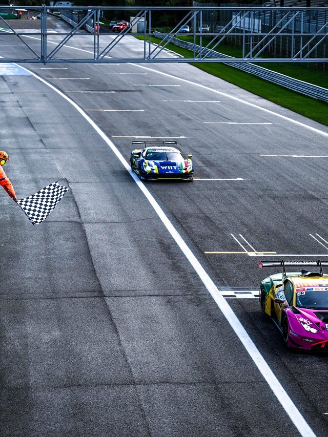 Oregon Team's Tire Gamble and Four-Hundredths Finish Keep Lamborghini's GT Open Title Hopes Alive at Monza