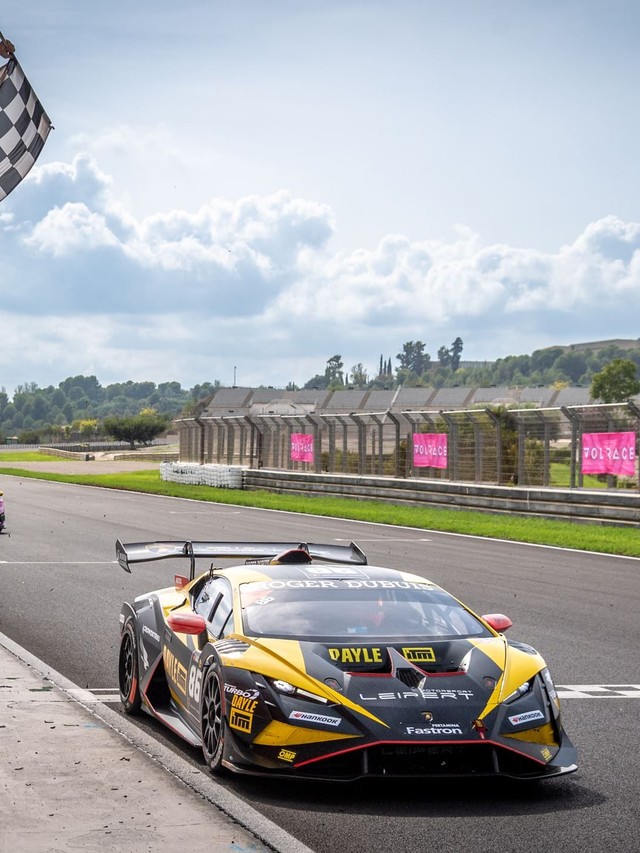 How Brendon Leitch's Last-Lap Heist in Valencia Won a Championship