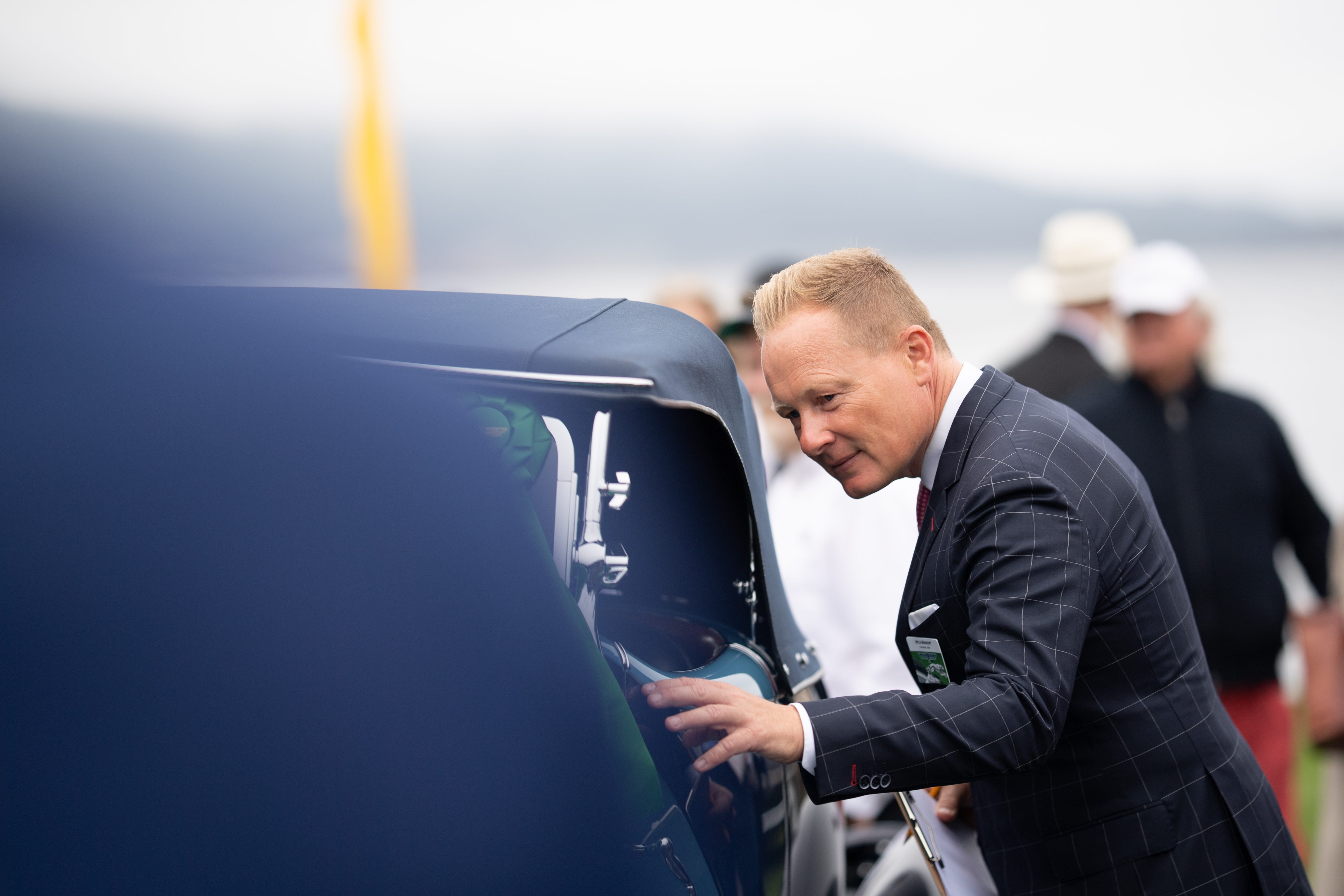 Lamborghini Brought A Mountain Record To The Most Exclusive Lawn In America 17 Urus performante pikes peak pebble beach draft db1caf68 event 008