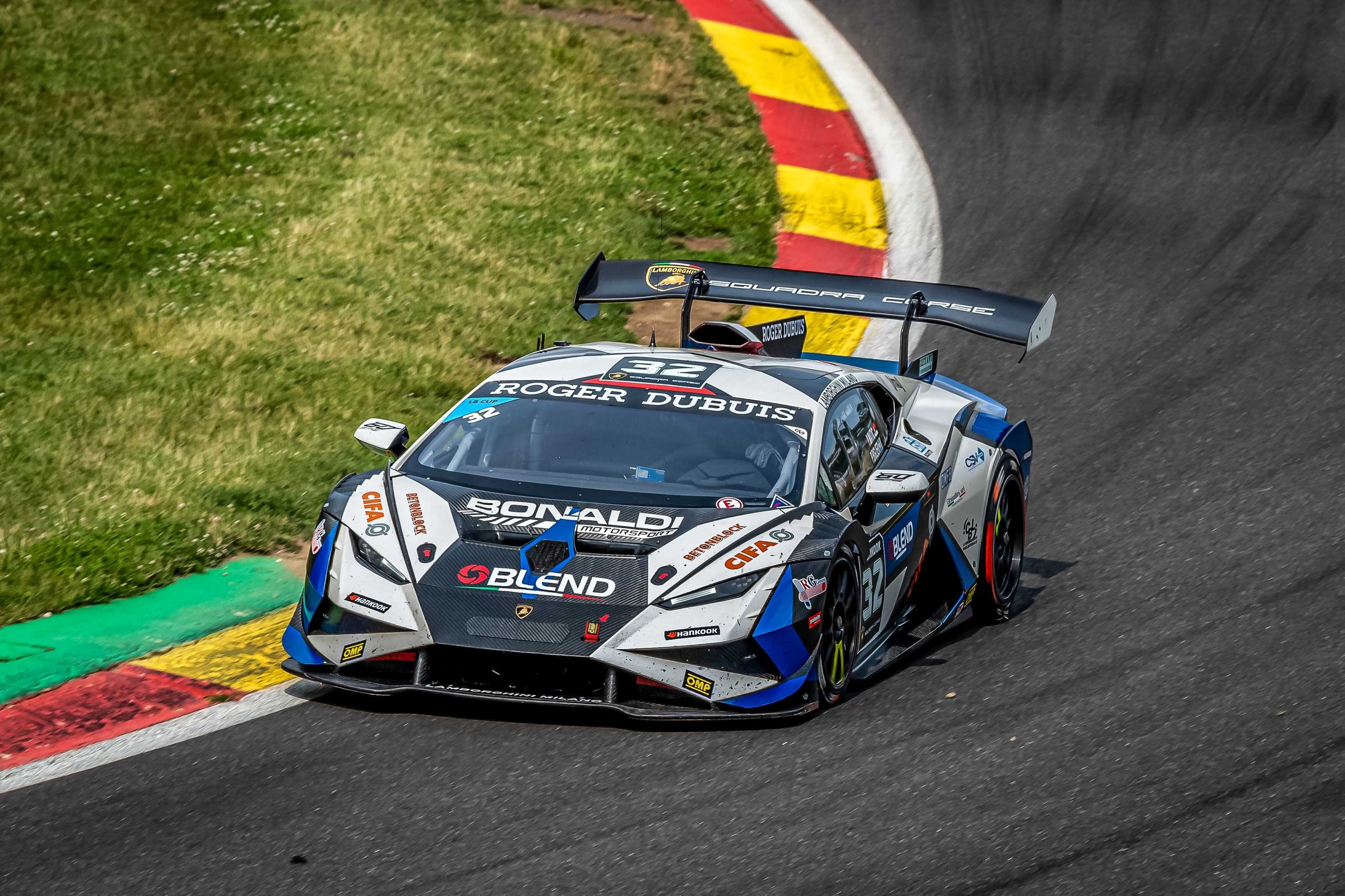 Vs racing spa super trofeo victory 2023 draft aad7c4bb action 006 scaled
