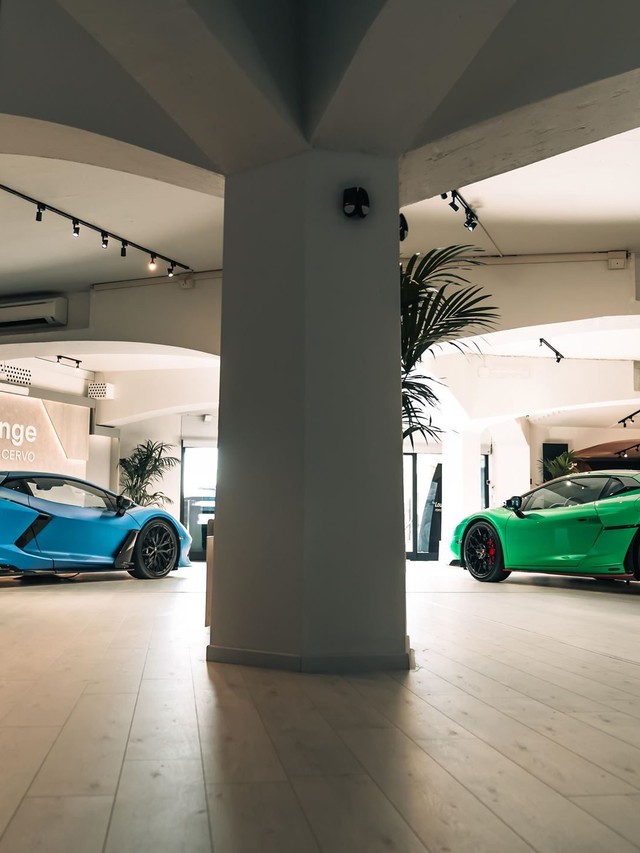 Lamborghini's Porto Cervo Lounge Returns for a Seventh Summer with an All-Hybrid Lineup