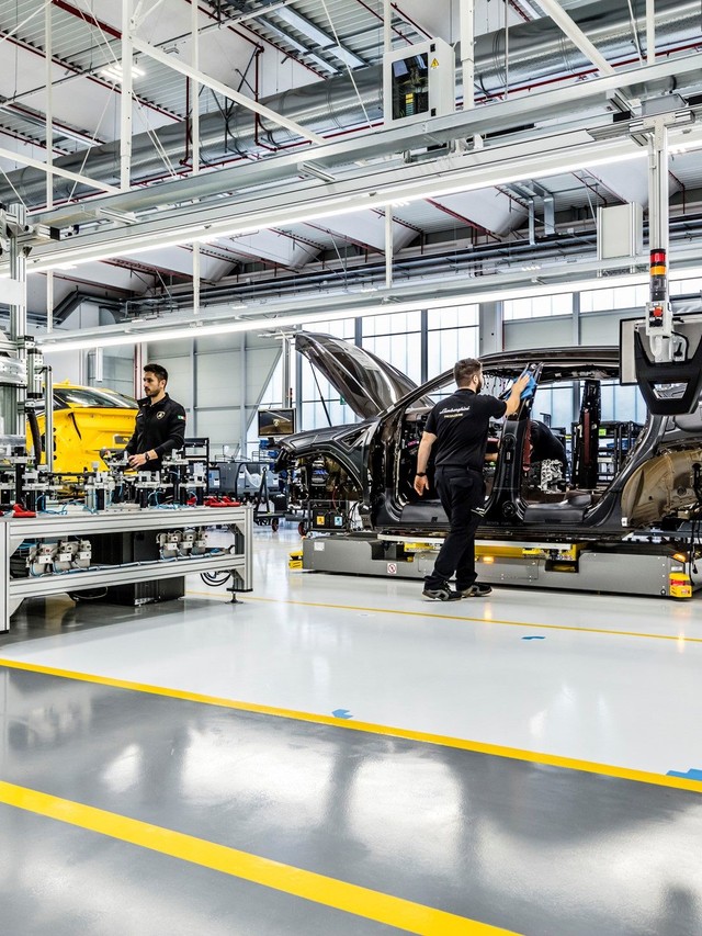 Seven Consecutive Years as Italy's Top Employer: How Lamborghini's People Strategy Builds Better Cars
