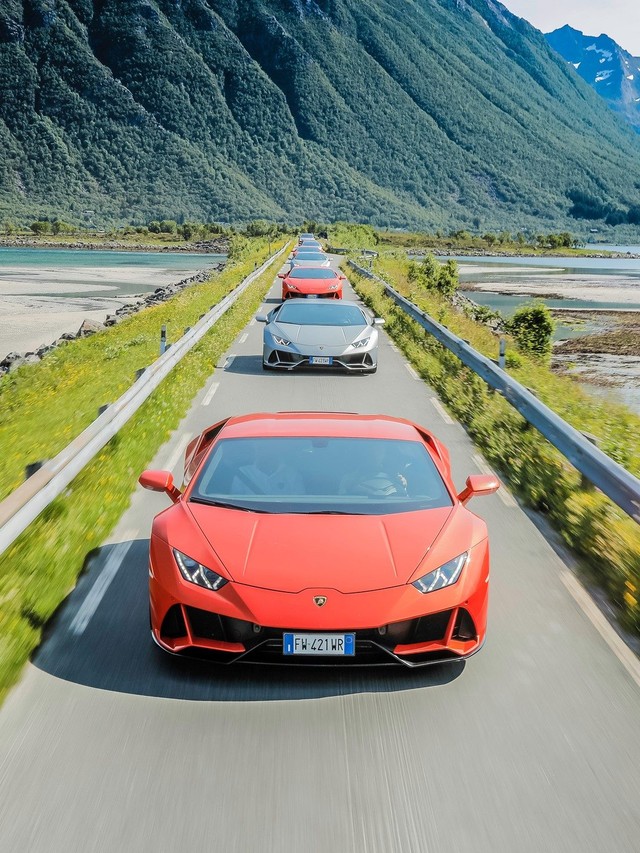 Seven Huracán EVOs Above the Arctic Circle: Lamborghini's Lofoten Expedition and Its Off-Road Future