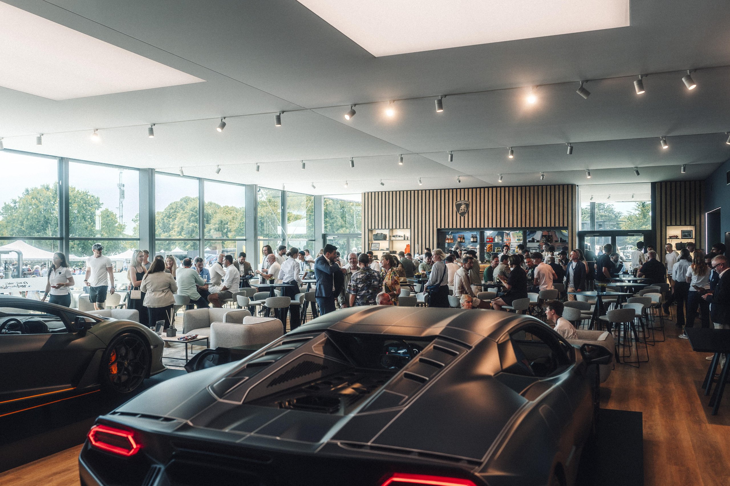 812 Hp In Verde Hydra: The Urus Se Performante Attacks Goodwood And Redefines What 'Performante' Means 29 Urus se performante goodwood hill climb debut draft 4b4e6f70 lifestyle 014 scaled