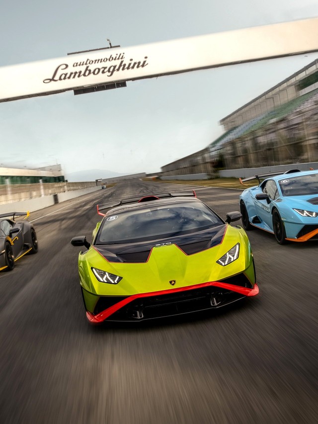 How the Urus Forced Lamborghini to Reinvent Its Factory from the Ground Up