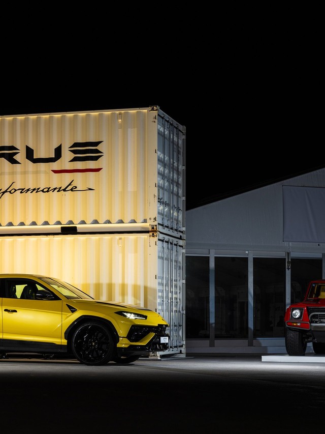 The LM002 Gave Lamborghini a Super SUV Claim Nobody Else Can Make