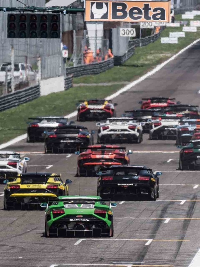 Suzuka’s Monsoon Masterclass: How the 2017 Super Trofeo Asia Wet Race Separated Drivers from Passengers