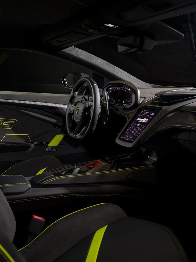 Ducati's Panigale V4 Lamborghini Lets 63 Revuelto Owners Build a Matching Two-Wheel Garage