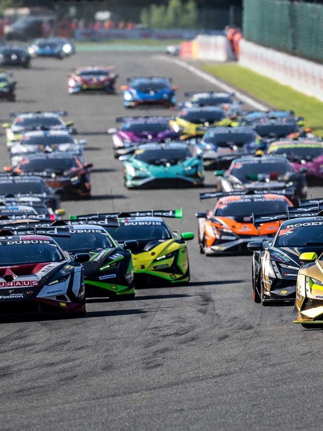 Huracán LP 620-2 Super Trofeo: How a Rear-Drive Race Car and a Record Monza Grid Reshape Lamborghini's Racing Ladder