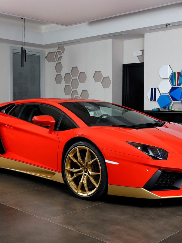 Aventador Miura Homage: How Ad Personam Turned a 50-Year-Old Color Palette Into an Instant Sellout
