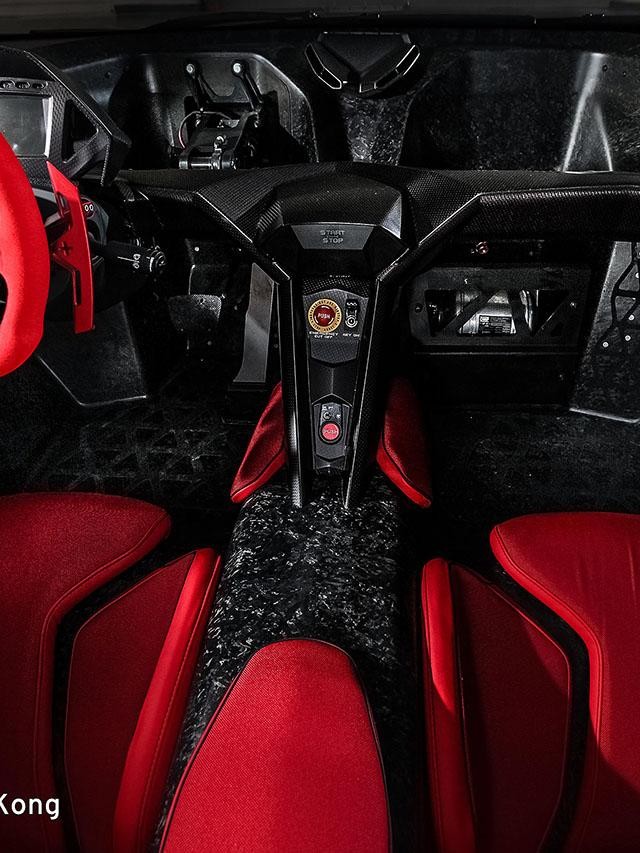 Lamborghini's Seattle Carbon Fiber Lab Borrows Boeing's Playbook to Build Lighter Supercars