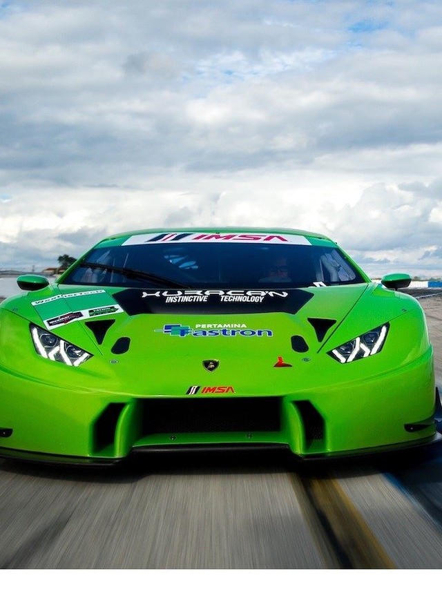 Six Huracán GTDs at Sebring: Squadra Corse’s IMSA Debut