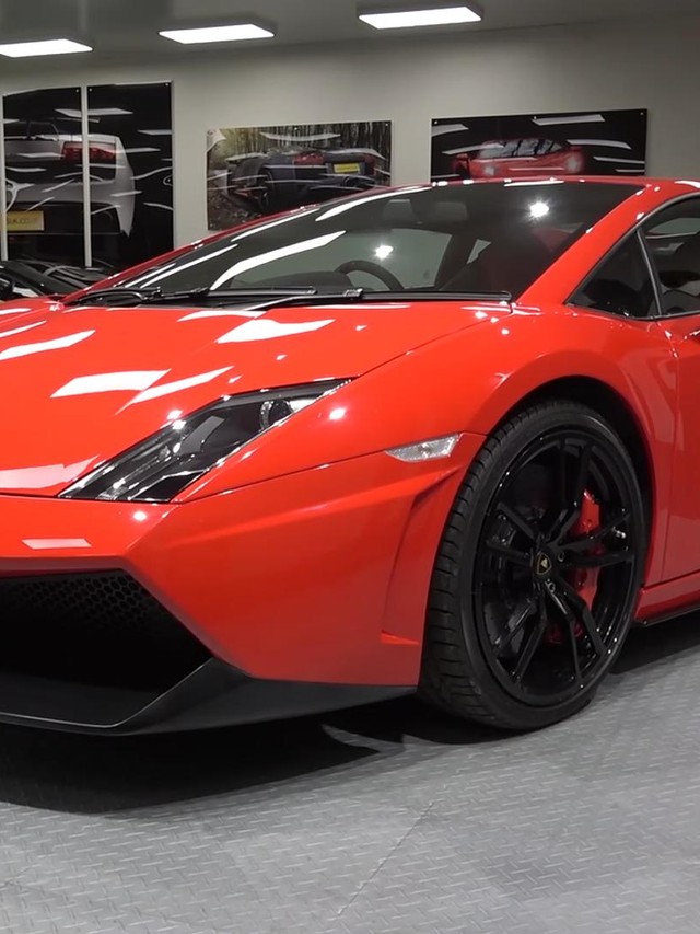 Sixty-Six Cars, One V10 Scream: How the 2015 Super Trofeo World Final at Sebring Became Lamborghini's Biggest Customer Racing Showcase